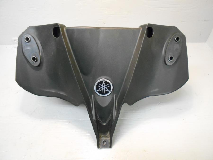 Framsidan på Toppkåpstag från en Yamaha YZF-R 125 -2012 motorcykel.