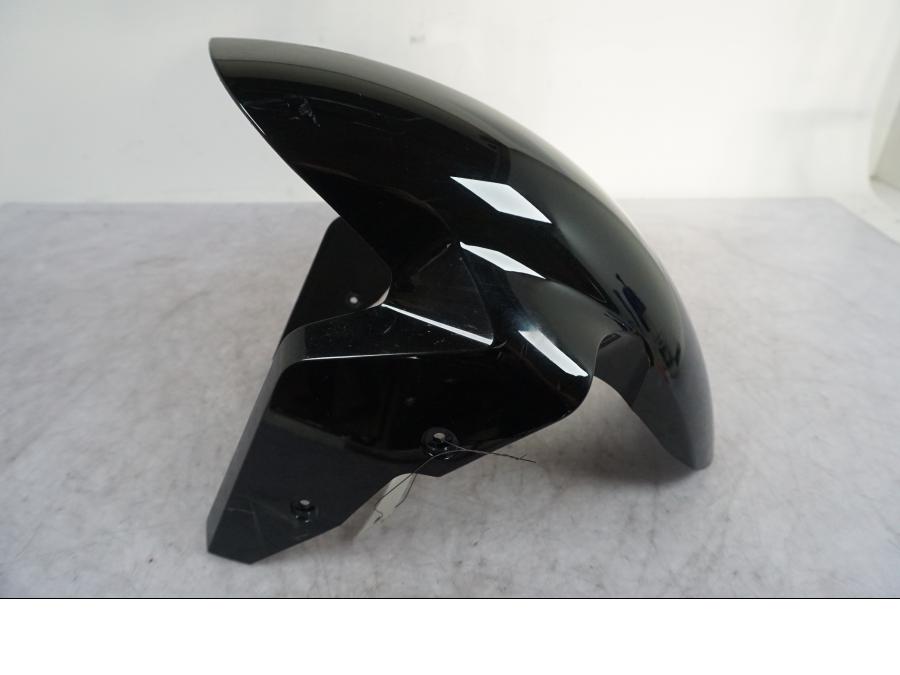 Höger sida på Framskärm från en BMW S 1000 XR -2019 motorcykel.