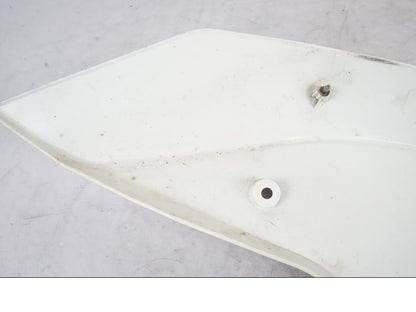 Extrabild3 på Tankkåpa från en KTM 690 Duke -2015 motorcykel.