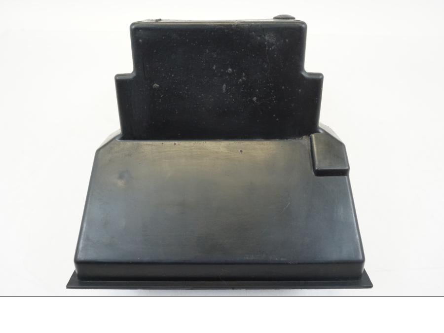 Vänster sida på Undertail från en BMW K 1200 LT -2004 motorcykel.