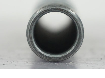 Snett uppifrån på Axel från en BMW R 1200 R -2007 motorcykel.