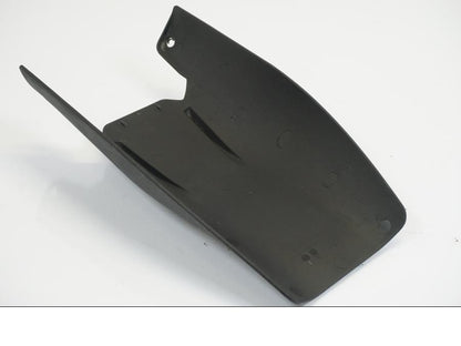 Vänster sida på Stänkskydd från en KTM 1190 Adventure -2013 motorcykel.