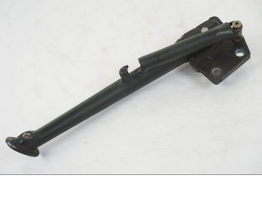 Framsidan på Sidostöd från en KTM 1290 Super Duke R -2015 motorcykel.