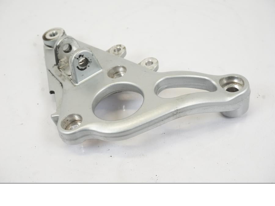 Höger sida på Fotpinnefäste från en BMW R 1150 RS -2003 motorcykel.