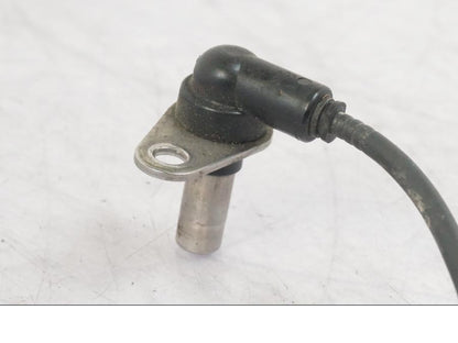 Snett uppifrån på ABS givare från en Yamaha MT-09 -2016 motorcykel.