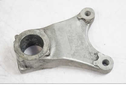 Vänster sida på Bromsoksfäste från en Suzuki GSX 1300 RX -1999 motorcykel.