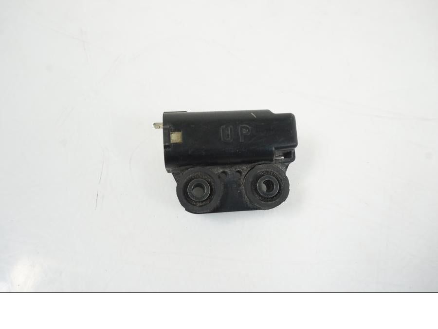 Framsidan på Tilt Sensor från en Yamaha XJR 1300 -2007 motorcykel.