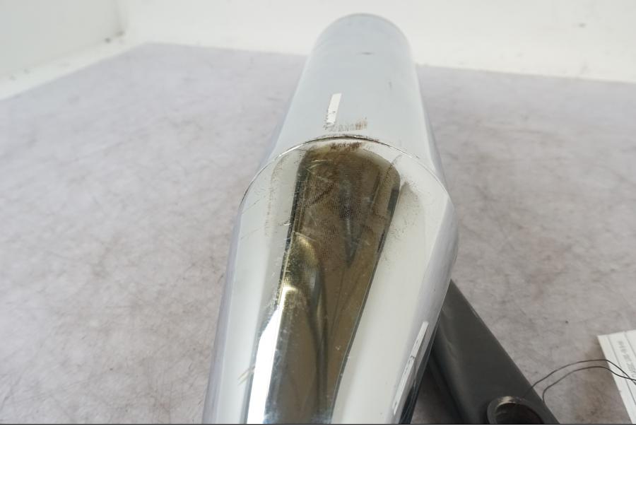 Vänster sida på Ljuddämpare Sport från en Ducati SPORT CLASSIC 1000 -2007 motorcykel.