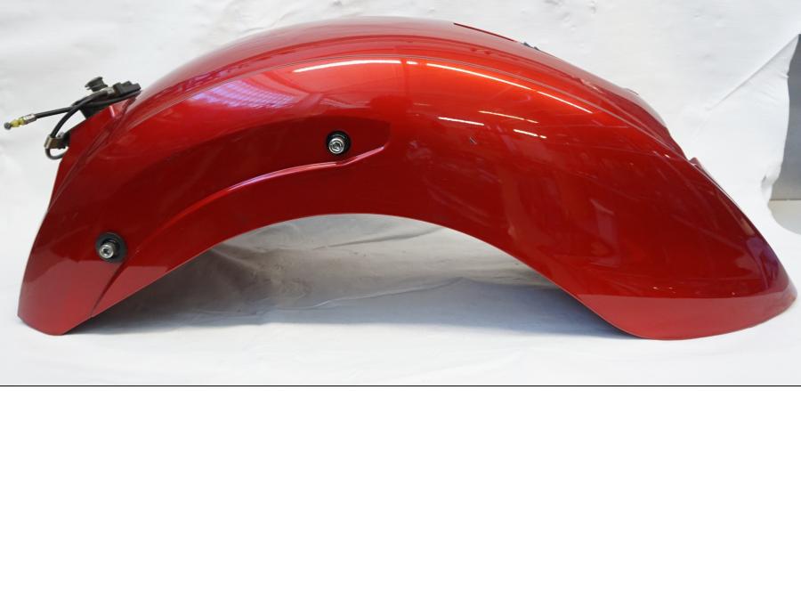 Baksidan på Bakskärm från en Kawasaki VN 900 -2006 motorcykel.