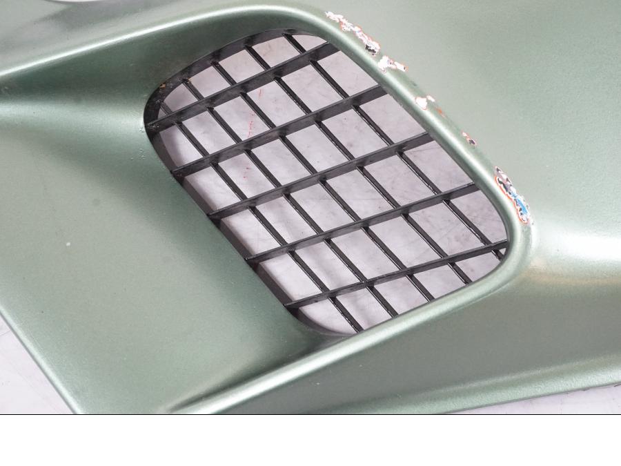 Höger sida på Sidkåpa från en BMW K 1100 LT -1999 motorcykel.