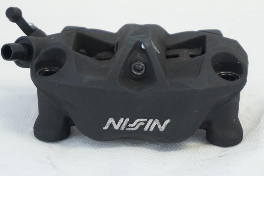 Framsidan på Bromsok från en Triumph Daytona 675 -2010 motorcykel.