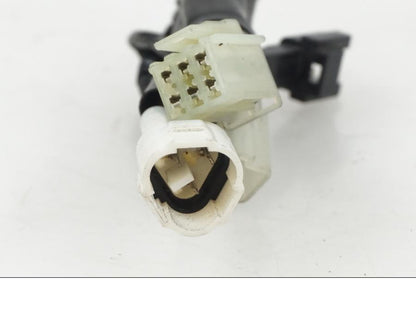 Snett nerifrån på Kablage från en Suzuki GSX-R 750 -2009 motorcykel.