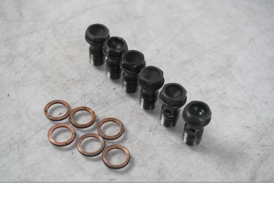 Baksidan på Bromsledning från en H-D Touring Street Glide FLHX -2009 motorcykel.