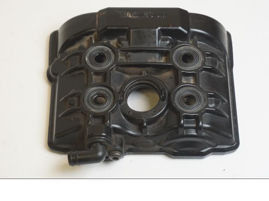 Framsidan på Ventilkåpa från en KTM 1190 Adventure -2015 motorcykel.