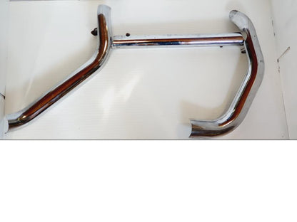 Framsidan på Värmeskydd från en H-D Sportster 1200 XL1200C -1998 motorcykel.