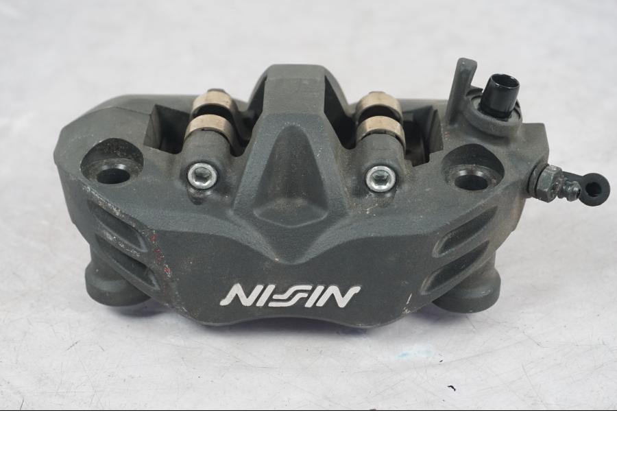 Framsidan på Bromsok från en Kawasaki GTR 1400 -2008 motorcykel.