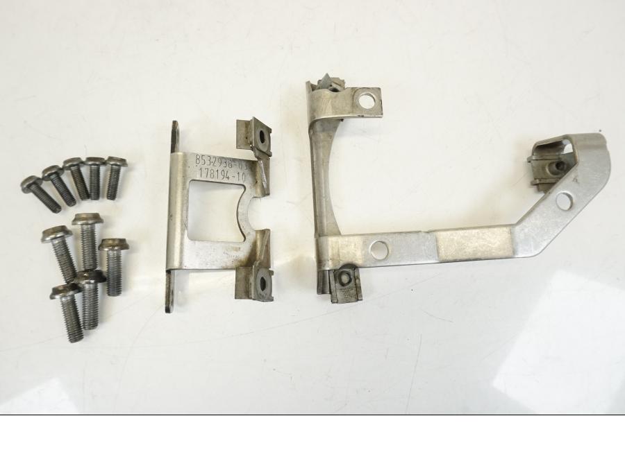 Baksidan på Hasplåt från en BMW R 1250 GS -2019 motorcykel.