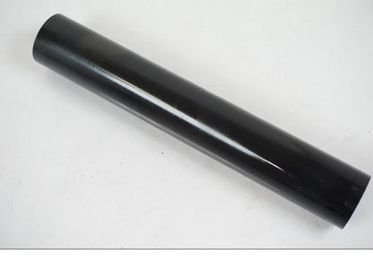 Snett nerifrån på Gaffelbensdelar från en BMW F 650 CS -2002 motorcykel.