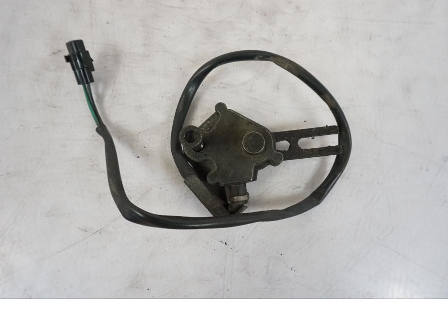 Framsidan på Sidostödsbrytare från en Kawasaki VN 1500 -2003 motorcykel.