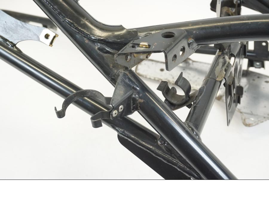 Extrabild4 på Bakram från en BMW K 1200 LT -2004 motorcykel.