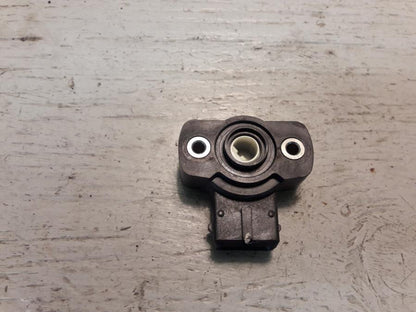 Framsidan på TPS från en BMW K 1200 S -2008 motorcykel.