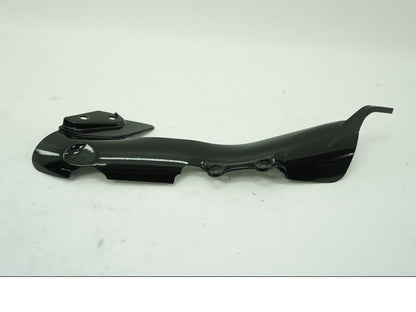 Baksidan på Värmeskydd från en Yamaha YZF 1000 R1 -2006 motorcykel.