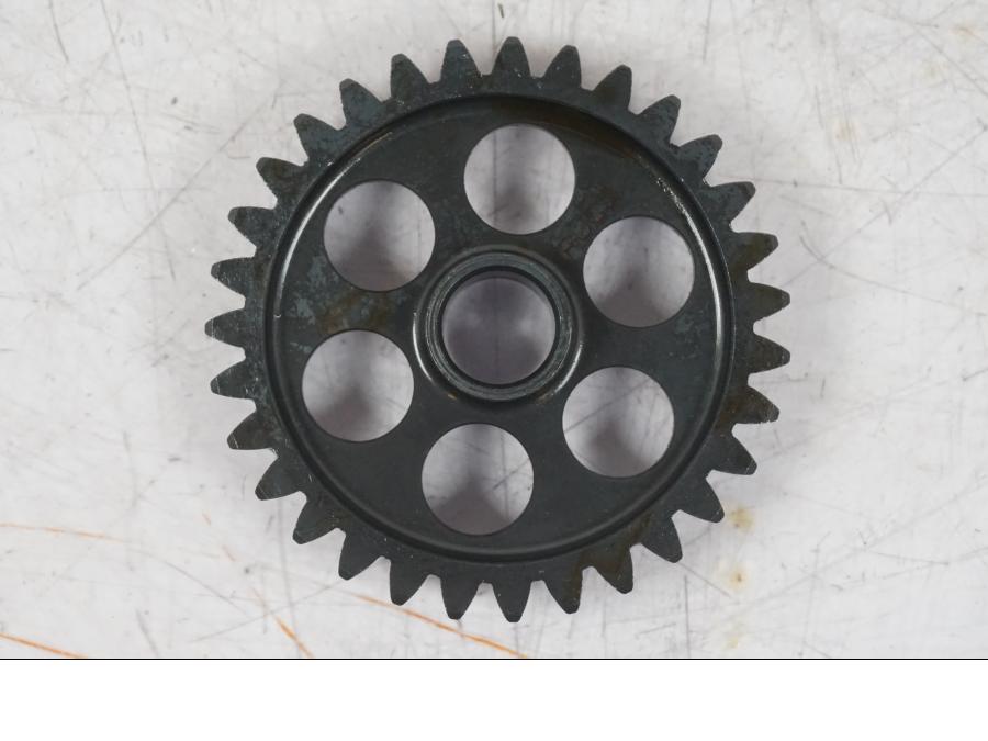 Snett uppifrån på Startkopplingsdrev från en BMW R 1200 GS -2018 motorcykel.