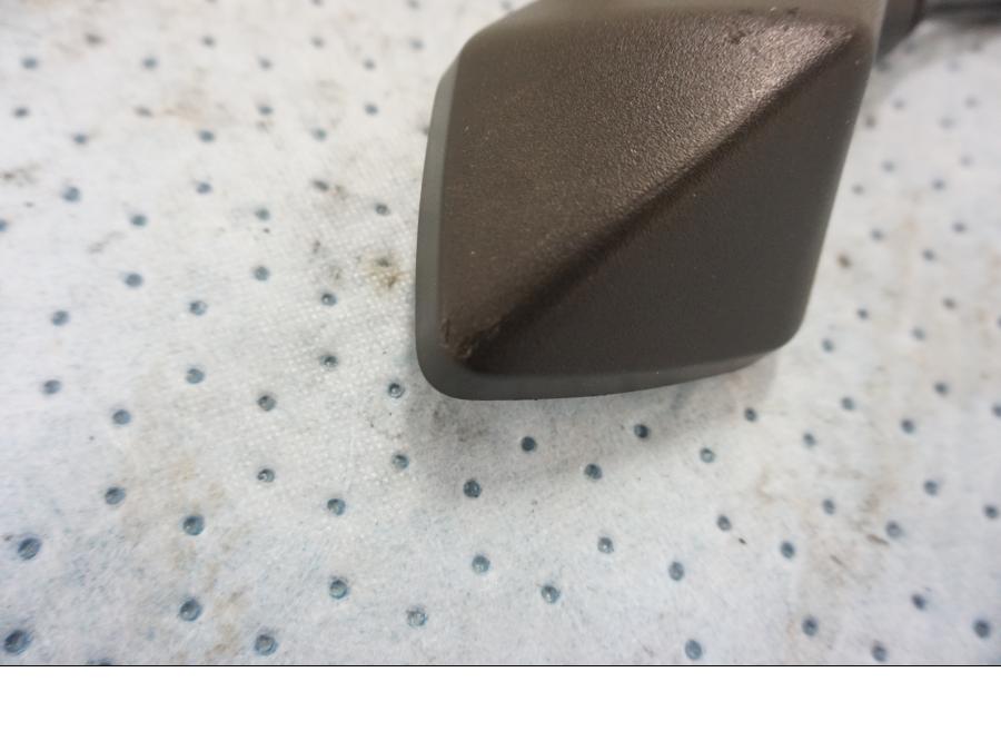 Höger sida på Backspegel från en Kawasaki Versys 650 -2011 motorcykel.