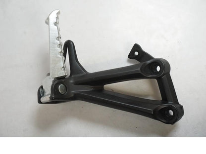 Framsidan på Fotpinne från en Yamaha MT-09 -2019 motorcykel.