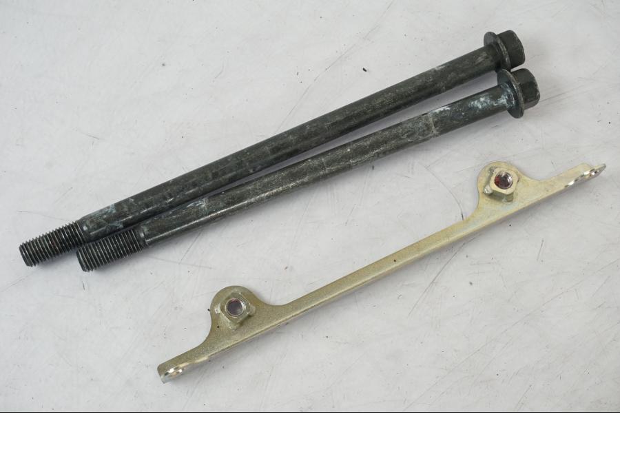 Extrabild2 på Skruv / Mutter etc från en Kawasaki Z 900 -2019 motorcykel.