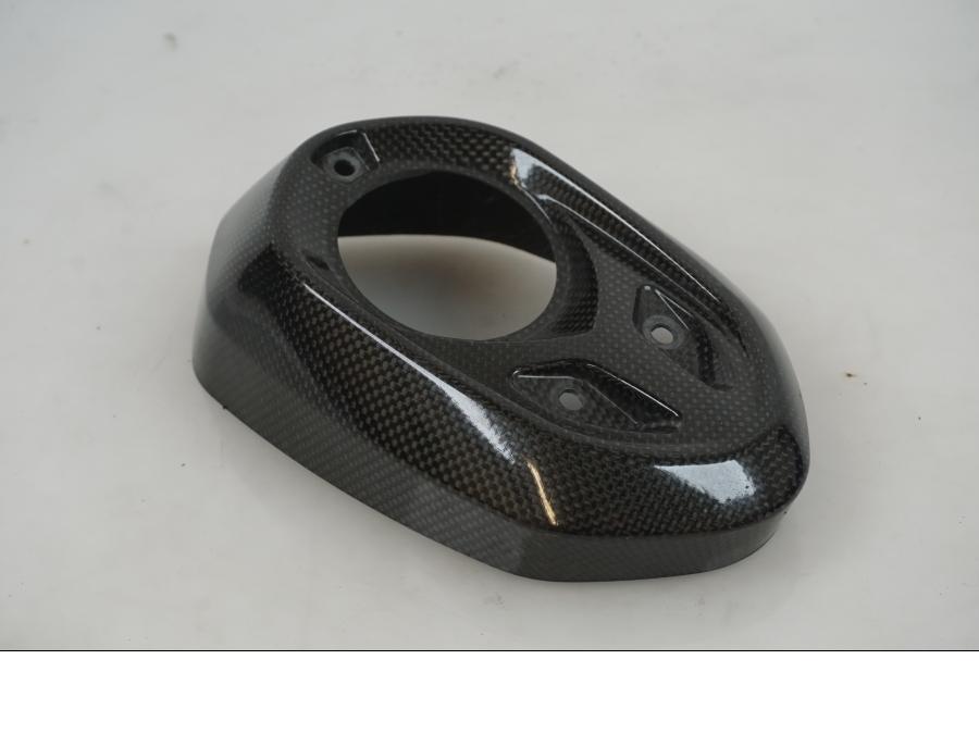 Baksidan på Ljuddämpardekor från en BMW S 1000 RR -2016 motorcykel.