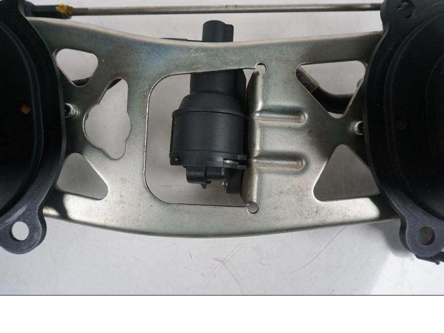 Snett uppifrån på Spjällhus från en Ducati 848 -2013 motorcykel.