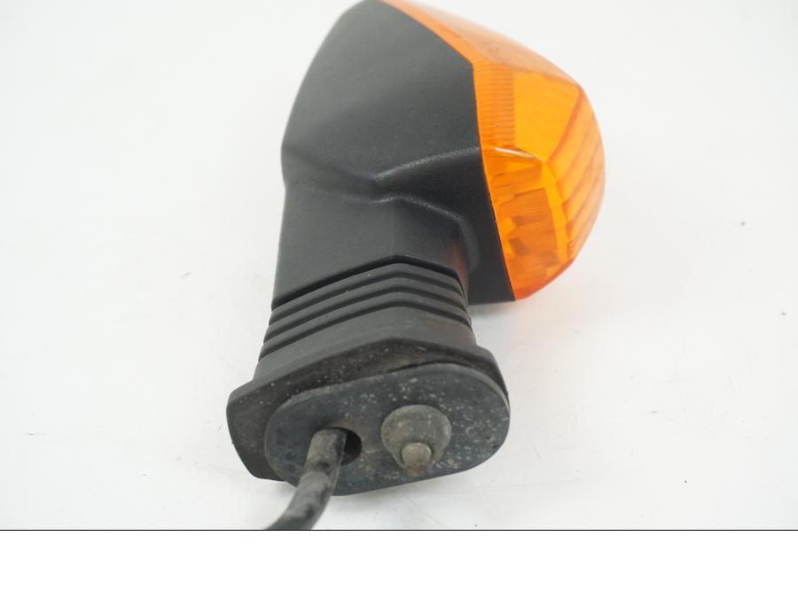 Extrabild2 på Blinkers från en Suzuki GSX-R 1000 -2003 motorcykel.