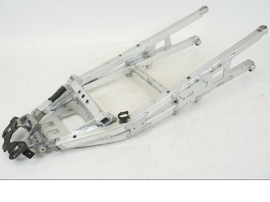 Snett uppifrån på Bakram från en Aprilia Tuono V4R -2011 motorcykel.