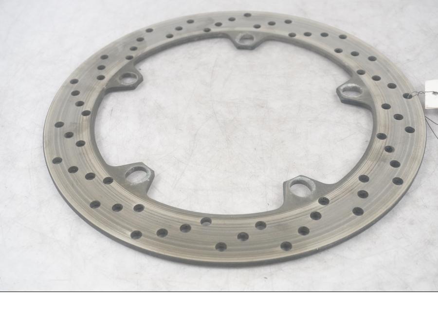 Framsidan på Bromsskiva från en BMW K 1200 RS -1998 motorcykel.