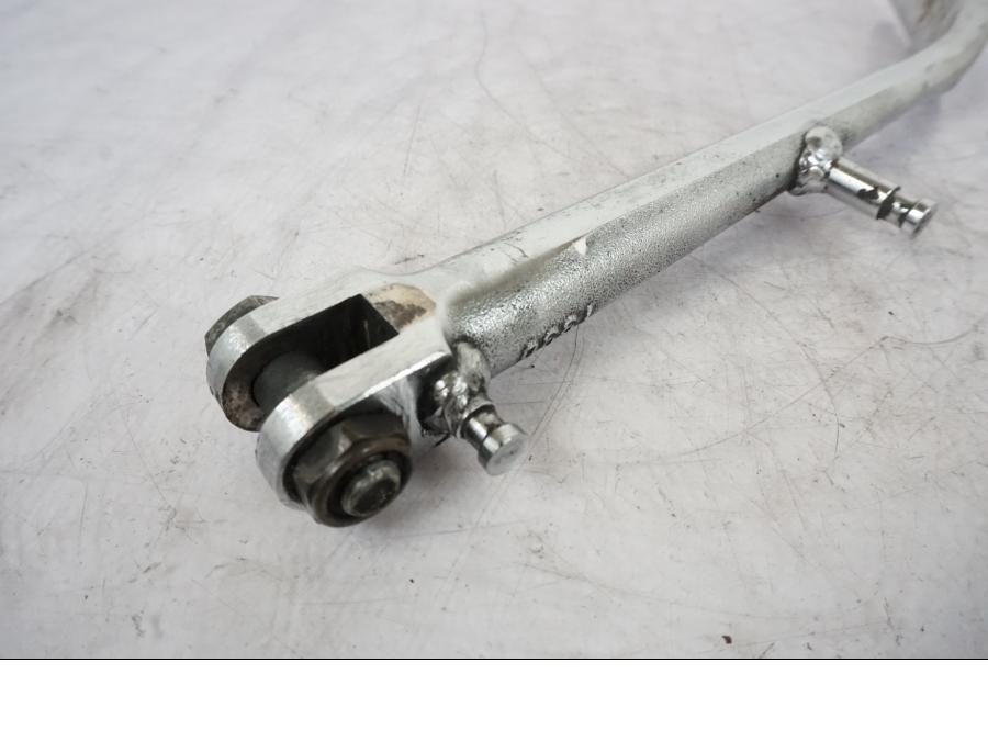 Extrabild1 på Sidostöd från en Kawasaki VN 1500 -2003 motorcykel.