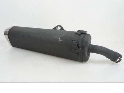 Framsidan på Ljuddämpare från en Kawasaki Z 125 -2023 motorcykel.