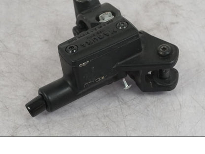 Extrabild2 på Kopplingshuvudcylinder från en KTM 1290 Super Adventure R -2018 motorcykel.