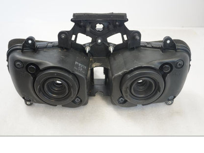 Baksidan på Strålkastare från en Honda CBR 1000 RR -2007 motorcykel.