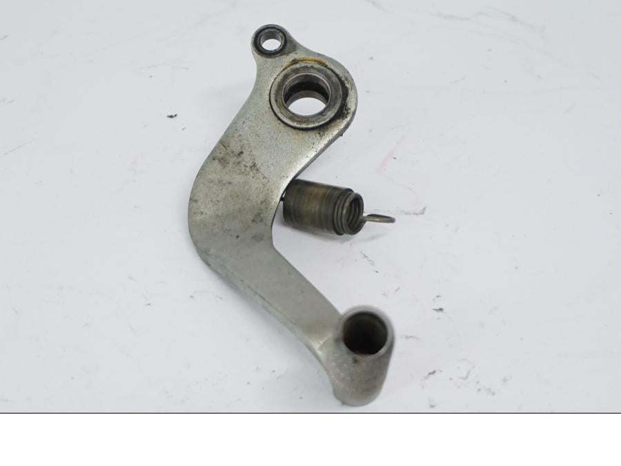 Baksidan på Bromspedal från en Honda CBR 600 -1998 motorcykel.