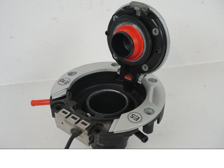 Snett uppifrån på Tanklock från en BMW F 750 GS -2019 motorcykel.