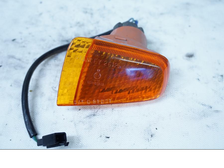 Framsidan på Blinkers från en Honda VFR 750 -1992 motorcykel.