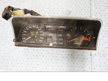 Baksidan på Instrumentpanel från en Honda GL 1200 -1987 motorcykel.