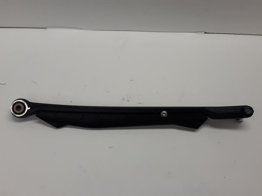 Höger sida på Parallellstag från en BMW R 1250 RS -2020 motorcykel.