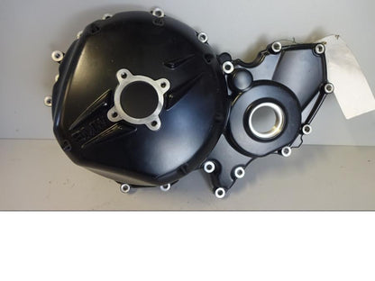 Framsidan på Kopplingskåpa från en BMW K 1300 S -2012 motorcykel.