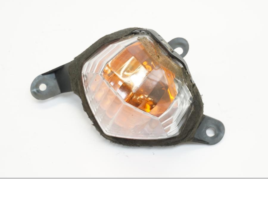 Vänster sida på Blinkers från en Yamaha FJR 1300 -2003 motorcykel.