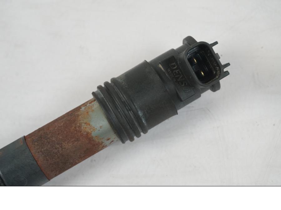 Höger sida på Tändspole från en KTM 1290 Super Duke R -2018 motorcykel.