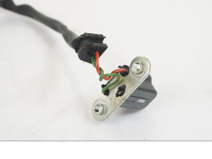 Höger sida på Generator från en KTM 1290 Super Duke R -2018 motorcykel.