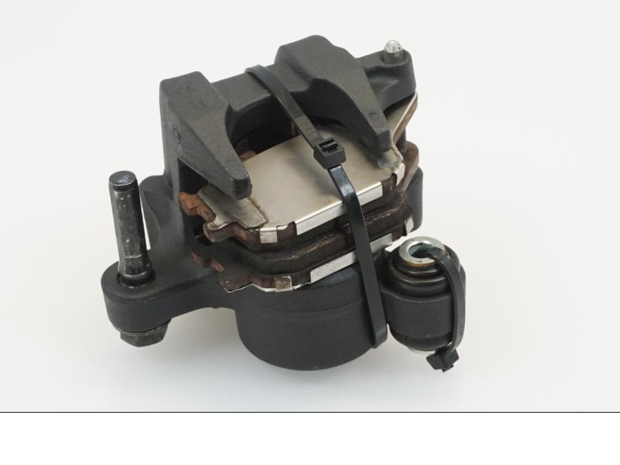 Snett uppifrån på Bromsok från en Yamaha MT-07 -2019 motorcykel.