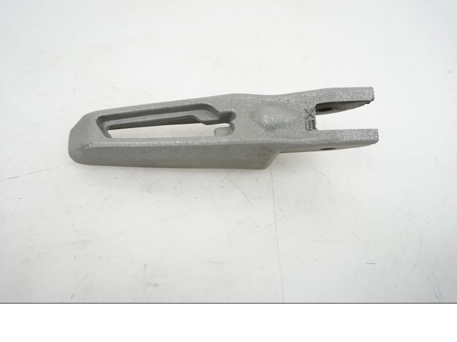 Höger sida på Fotpinne från en Ducati Monster 937 -2021 motorcykel.